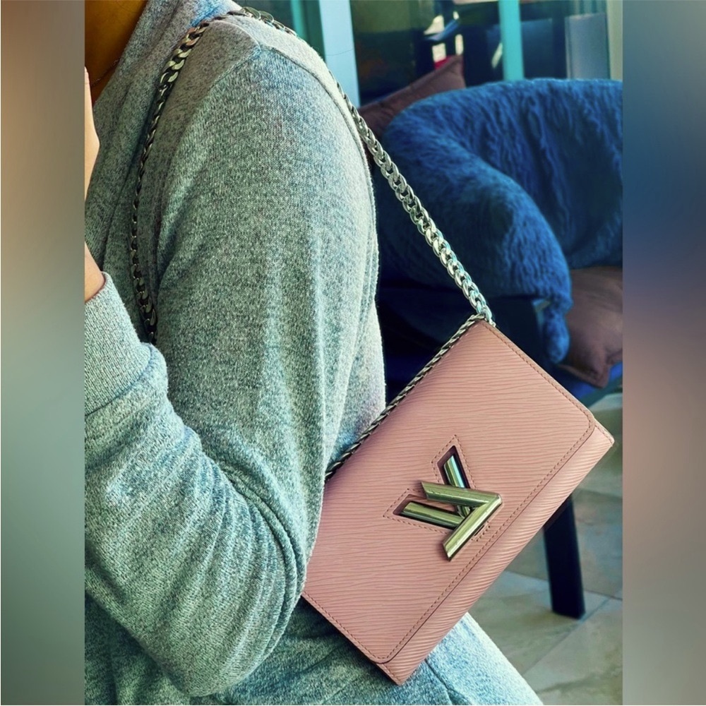 Louis Vuitton Rose Pink Twist Epi Leather wallet on chain Crossbody